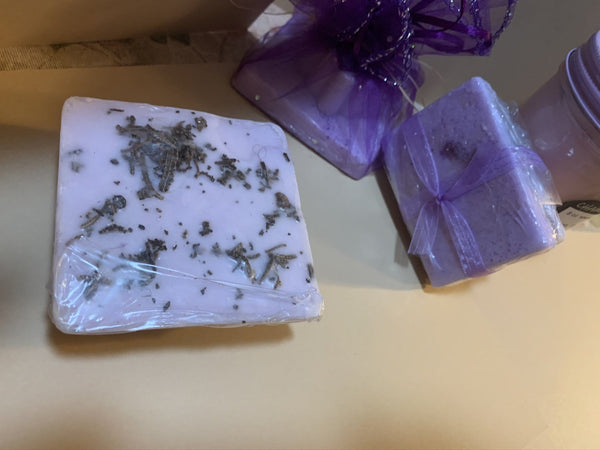 Fancy Lavender 4 ounce Soaps